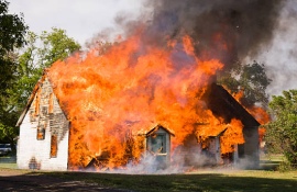 «После пожара жизнь восстанавливается в нашем доме…»