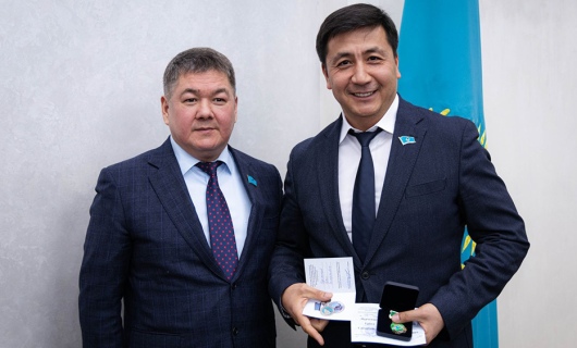 председатель Правления АО «КМ» был награждён нагрудным знаком Минитерства экологии