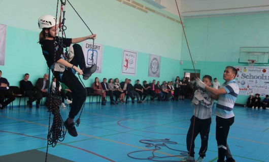 Щедро опытом делясь…