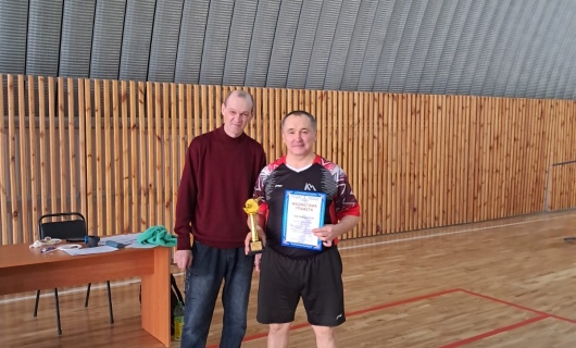 К победе с ракеткой!